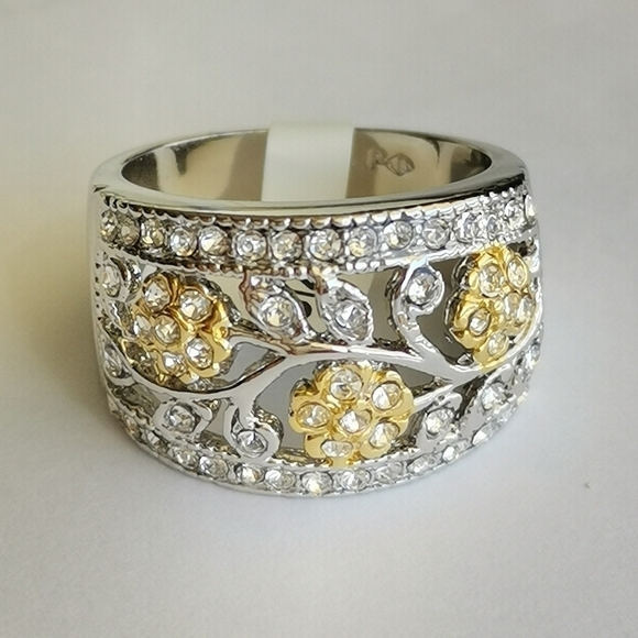 White Gold Yellow 14k Gold vermeil Dome ring filigree floral sz 7 🆕 - Picture 2 of 6